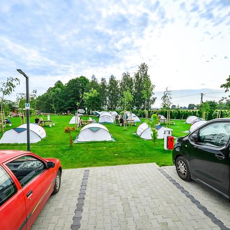 Kempingzator Apartamenty מראה חיצוני תמונה